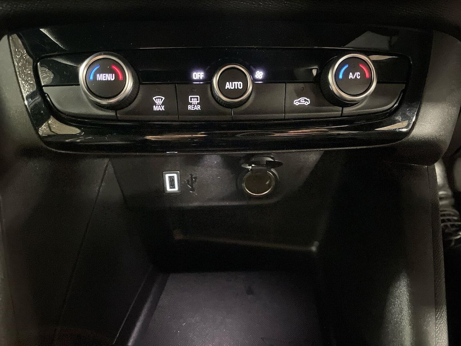 Used Vauxhall Corsa 2023 for sale - 76947019: Photo 22