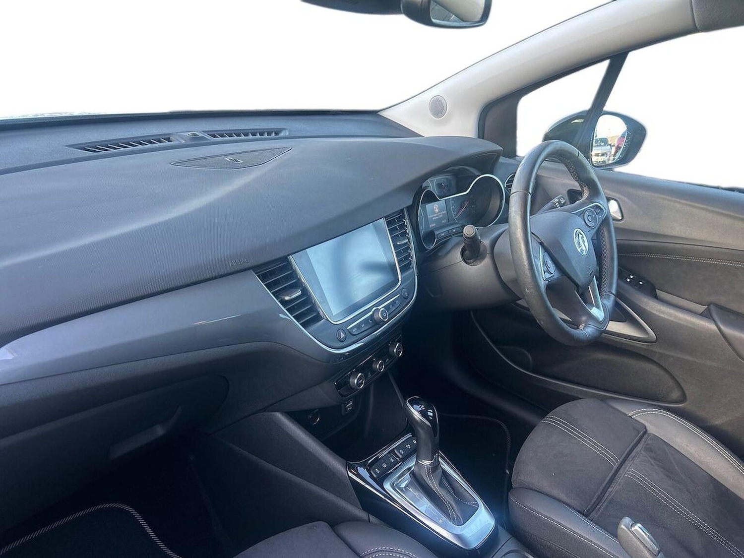 Used Vauxhall Crossland 2024 for sale - 76748407: Photo 6