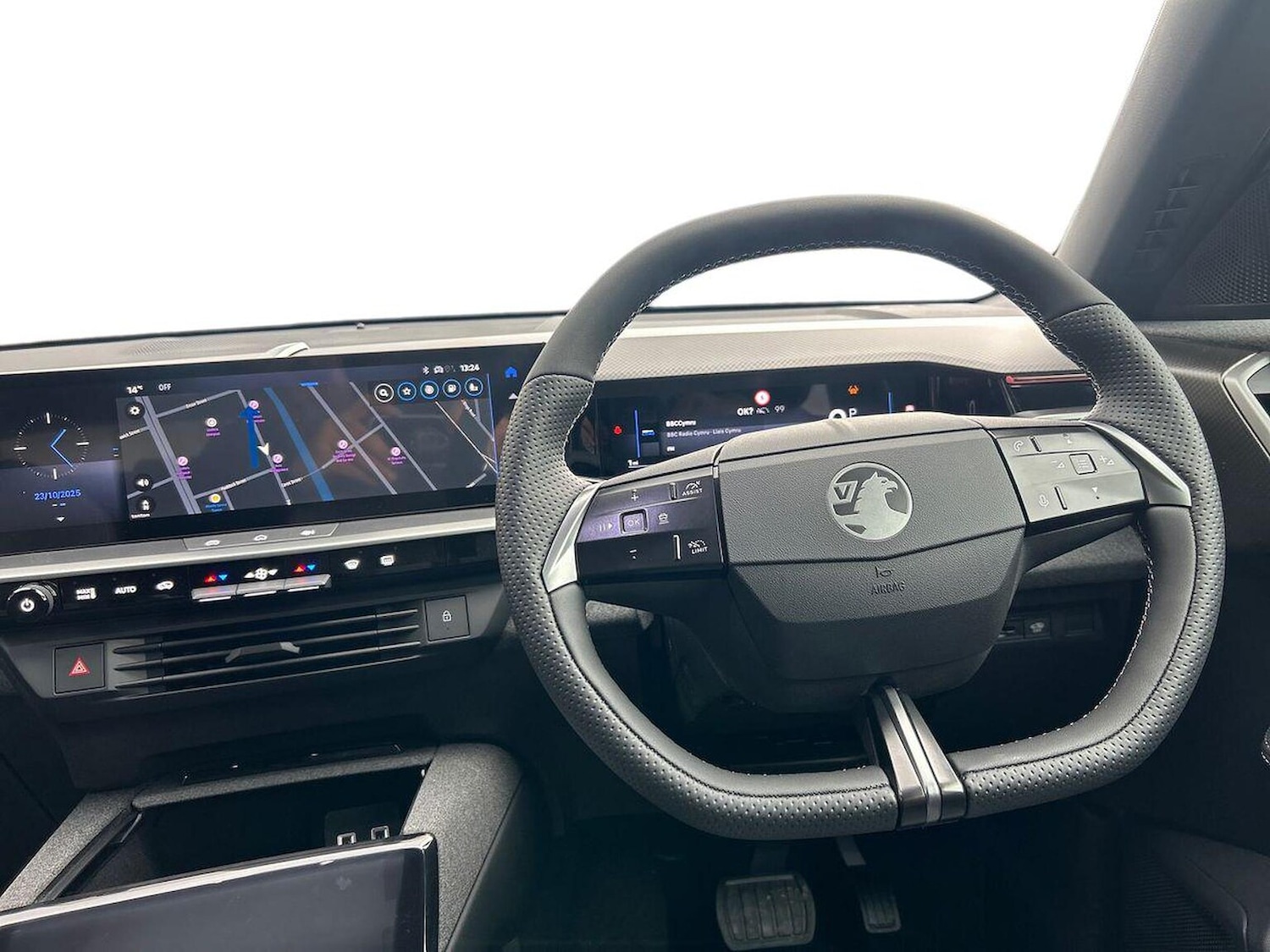 Used Vauxhall Grandland 2025 for sale - 76357966: Photo 9