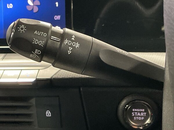Used Vauxhall Astra 2022 for sale - 76030335: Photo 29