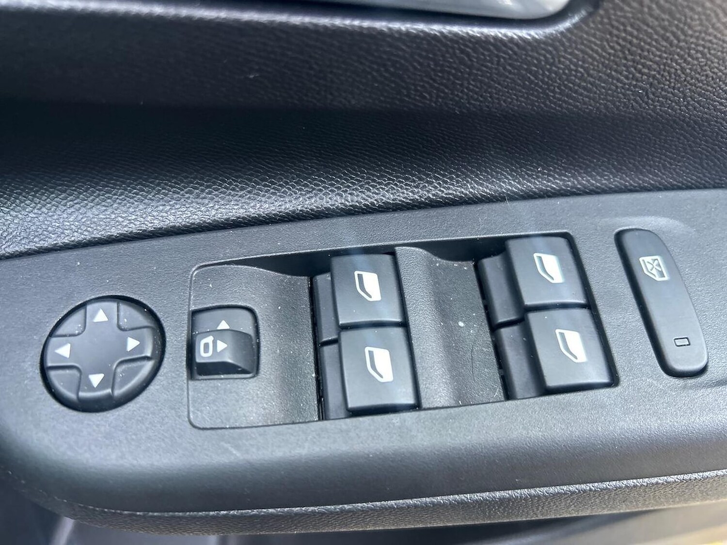 Used Vauxhall Corsa 2023 for sale - 78195782: Photo 23