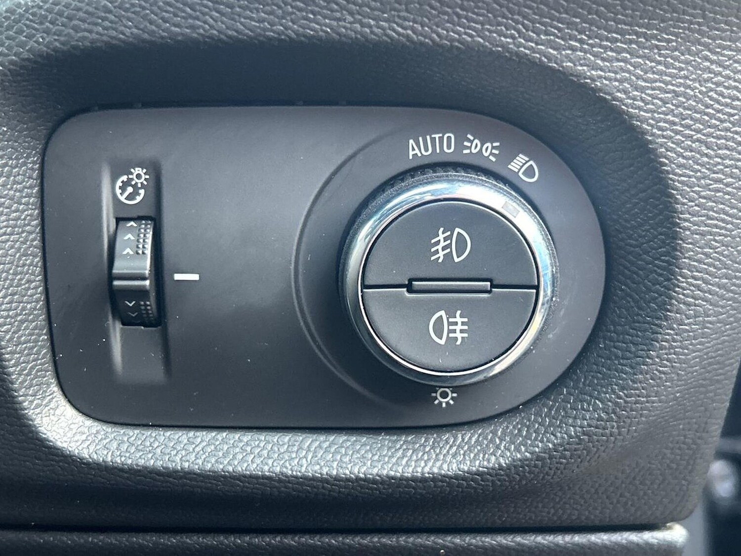 Used Vauxhall Corsa 2023 for sale - 78195782: Photo 24