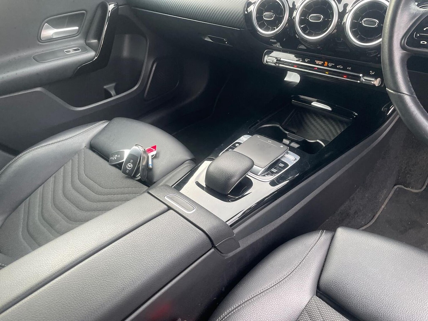 Used Mercedes-Benz A-Class 2019 for sale - 76547728: Photo 14