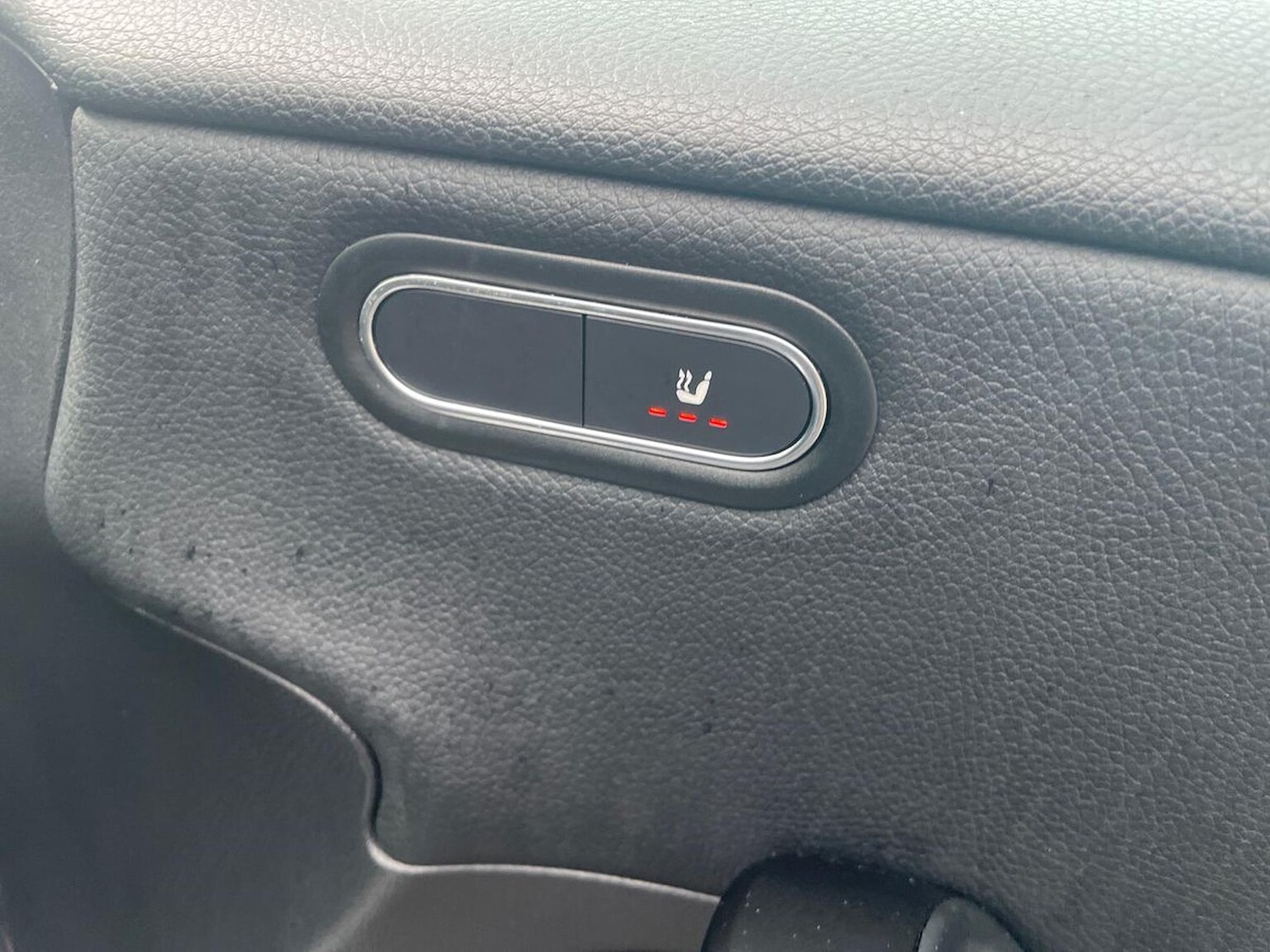 Used Mercedes-Benz A-Class 2019 for sale - 76547728: Photo 30