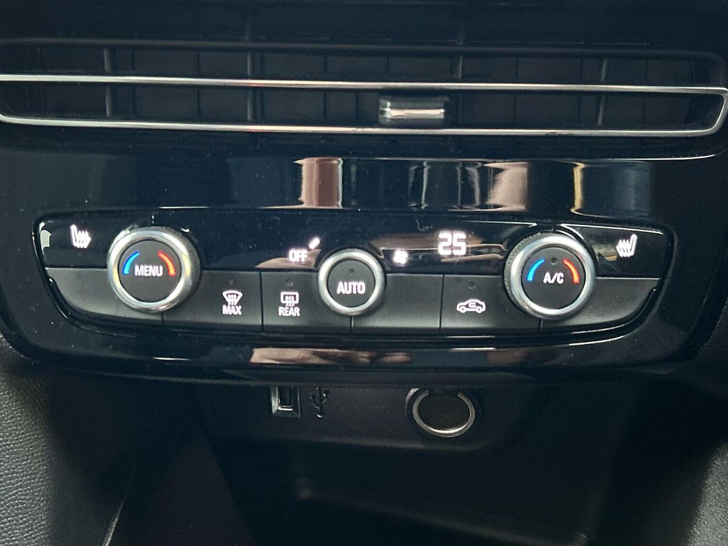 Used Vauxhall Mokka 2023 for sale - 78106347: Photo 14