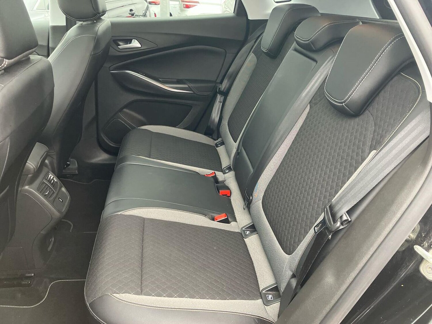 Used Vauxhall Grandland X 2018 for sale - 76232739: Photo 16