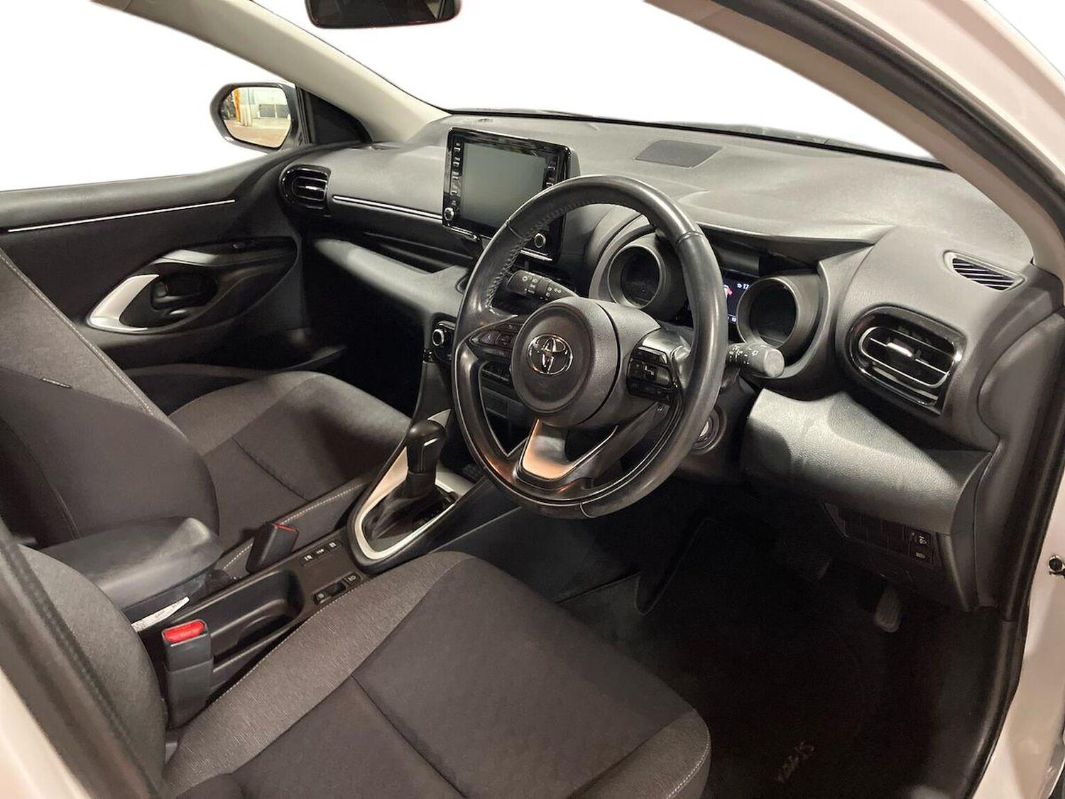 Used Toyota Yaris 2022 for sale - 76605594: Photo 14