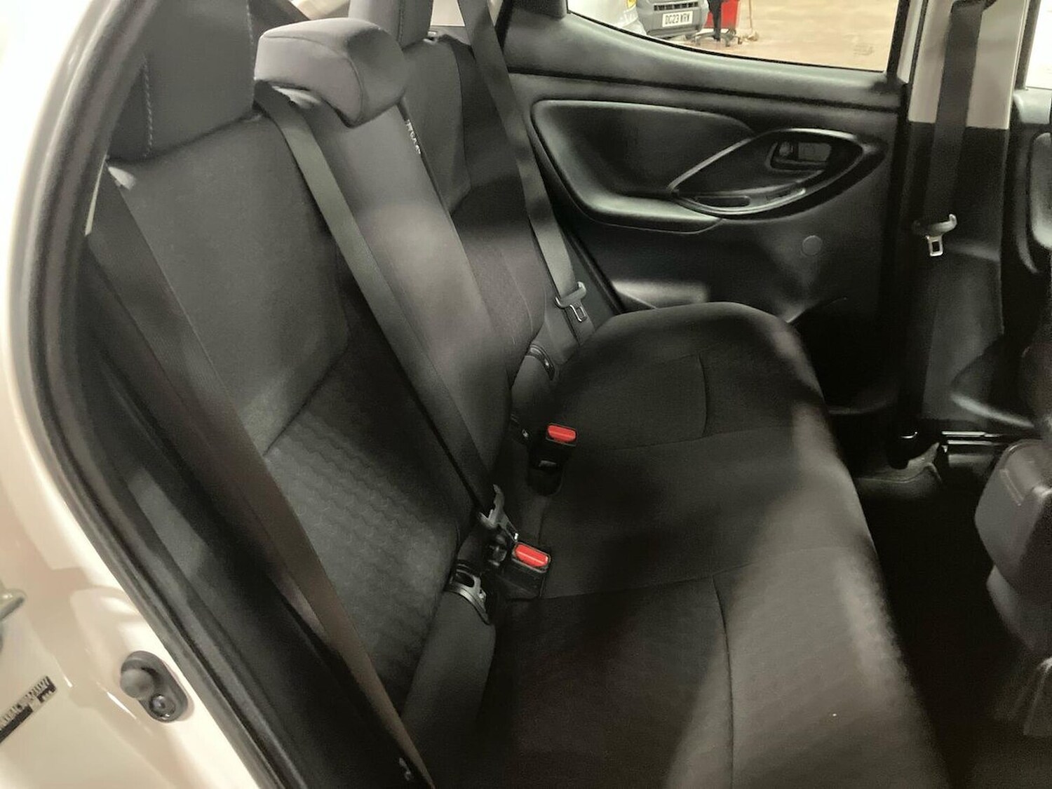 Used Toyota Yaris 2022 for sale - 76605594: Photo 15