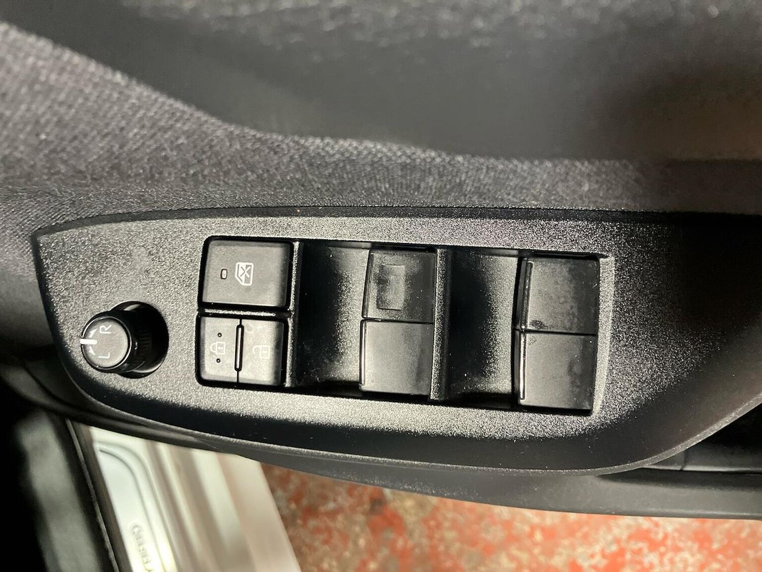 Used Toyota Yaris 2022 for sale - 76605594: Photo 19