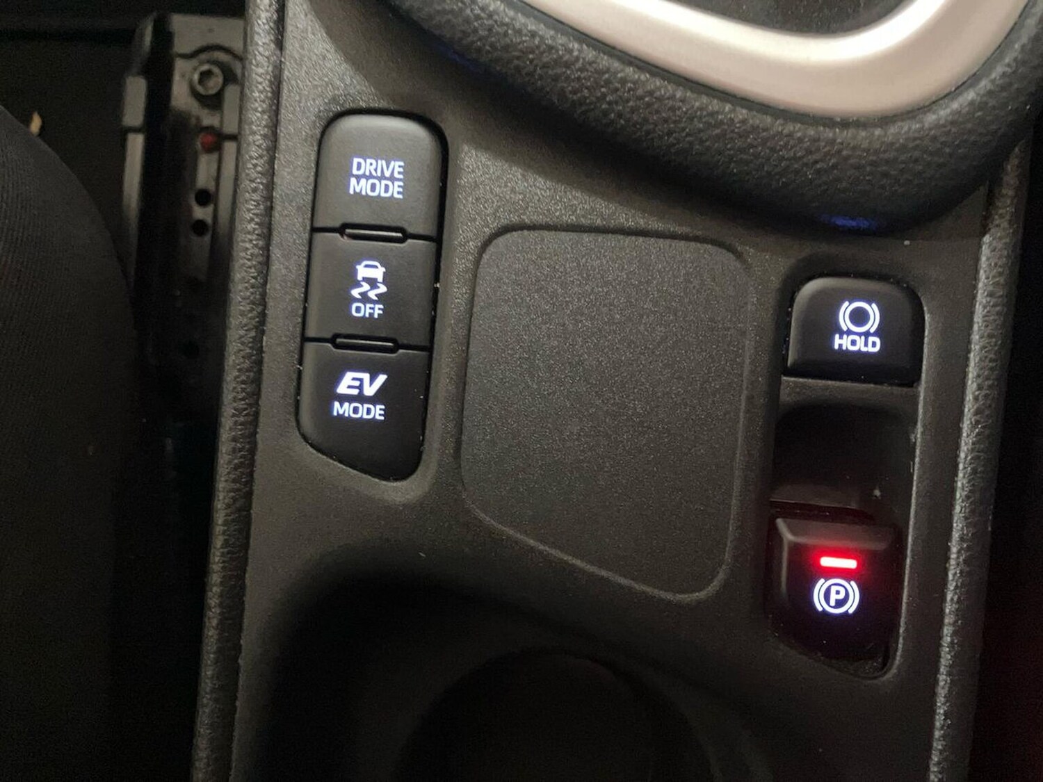 Used Toyota Yaris 2022 for sale - 76605594: Photo 28