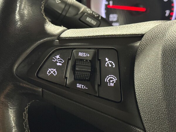 Used Vauxhall Astra 2021 for sale - 76257741: Photo 25