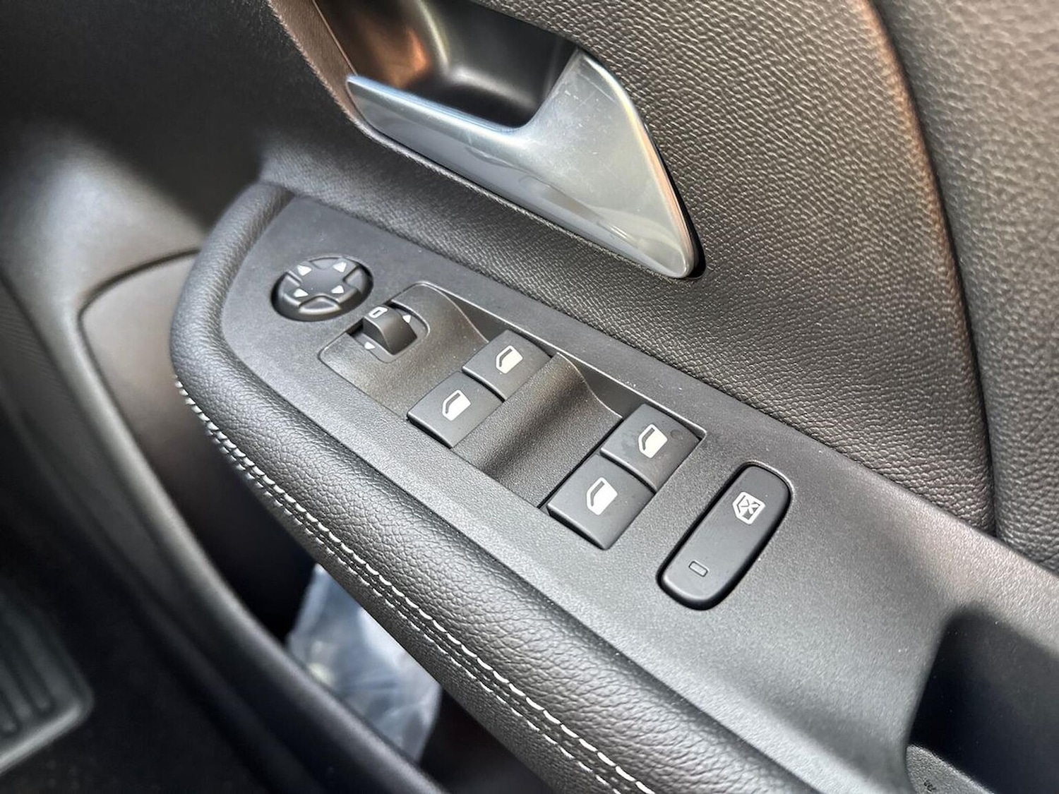 Used Vauxhall Mokka 2025 for sale - 76762431: Photo 21