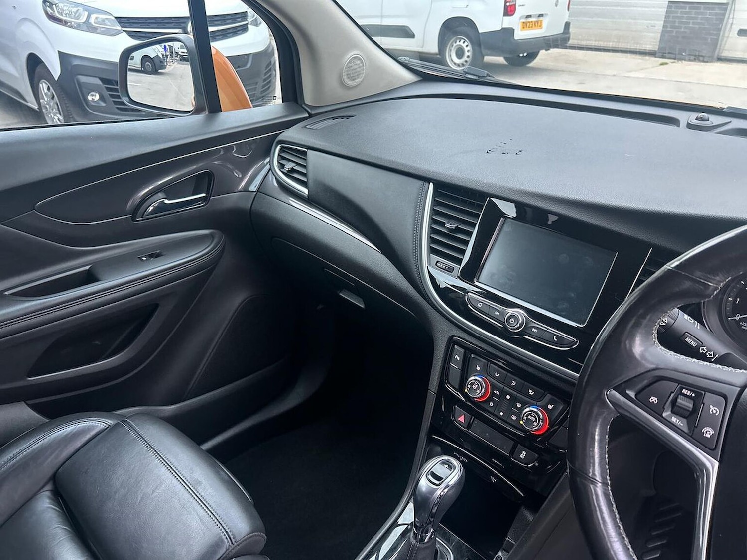 Used Vauxhall Mokka X 2018 for sale - 76142979: Photo 12