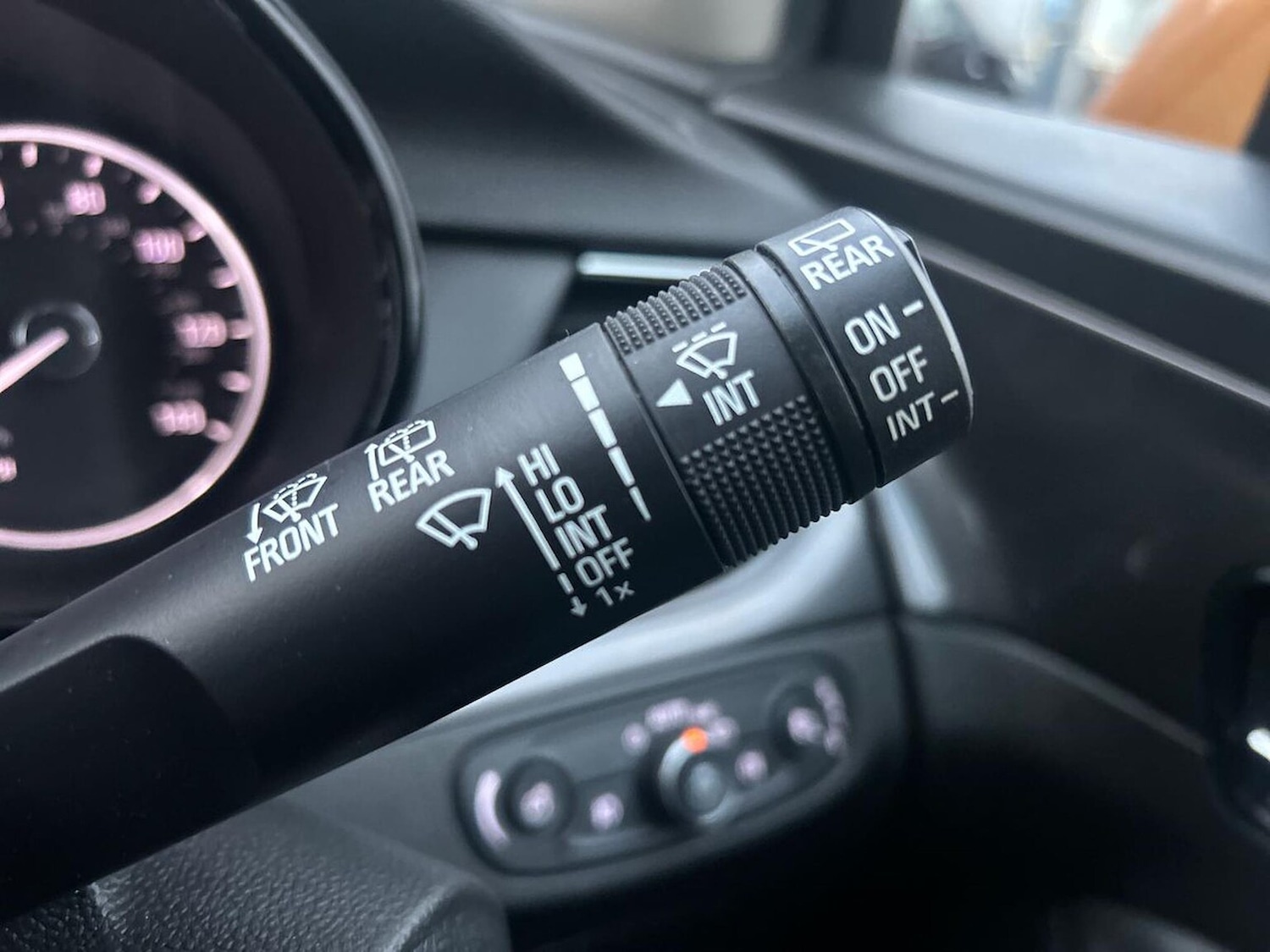 Used Vauxhall Mokka X 2018 for sale - 76142979: Photo 25