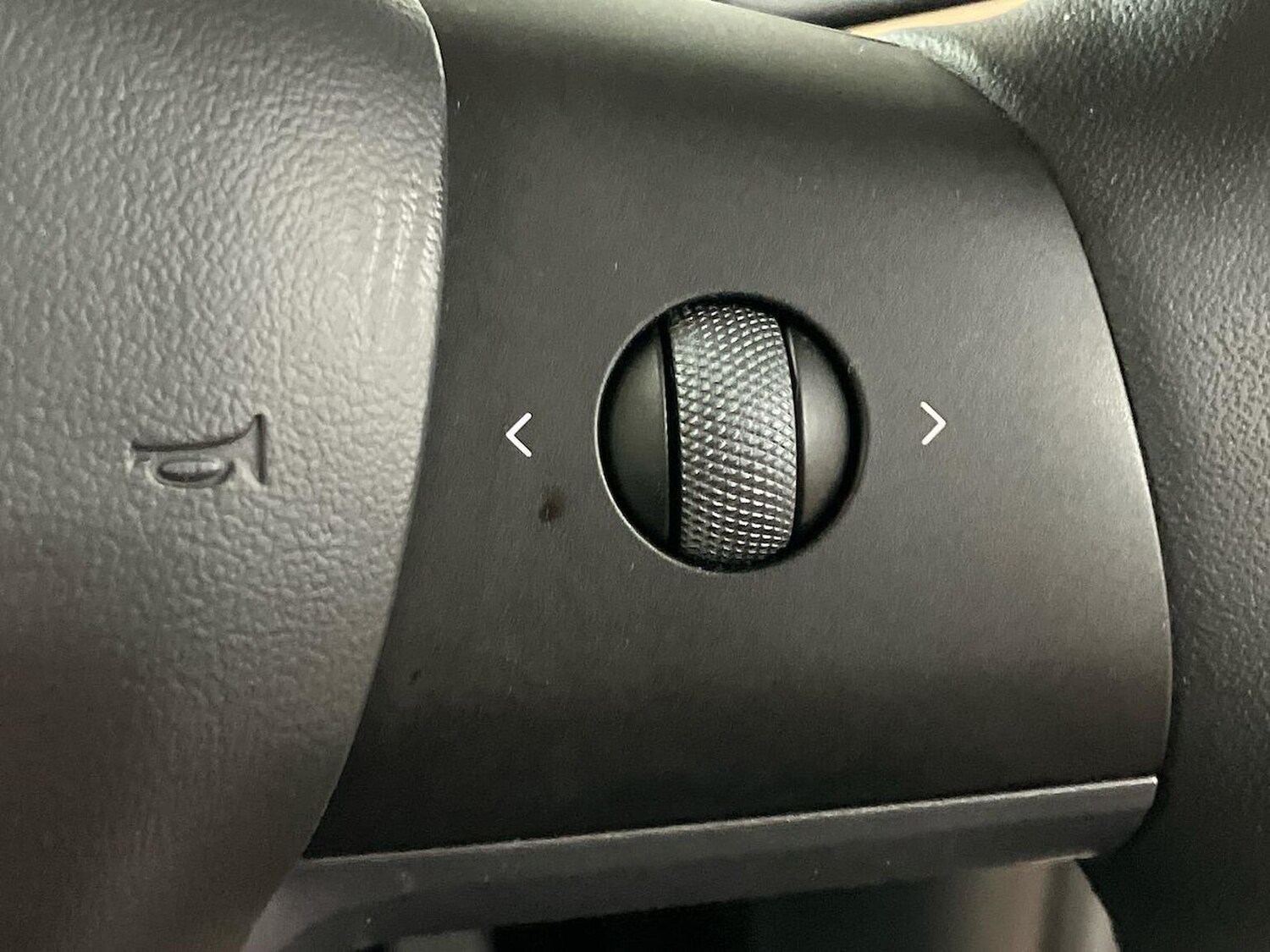 Used Tesla Model Y 2023 for sale - 78195845: Photo 29