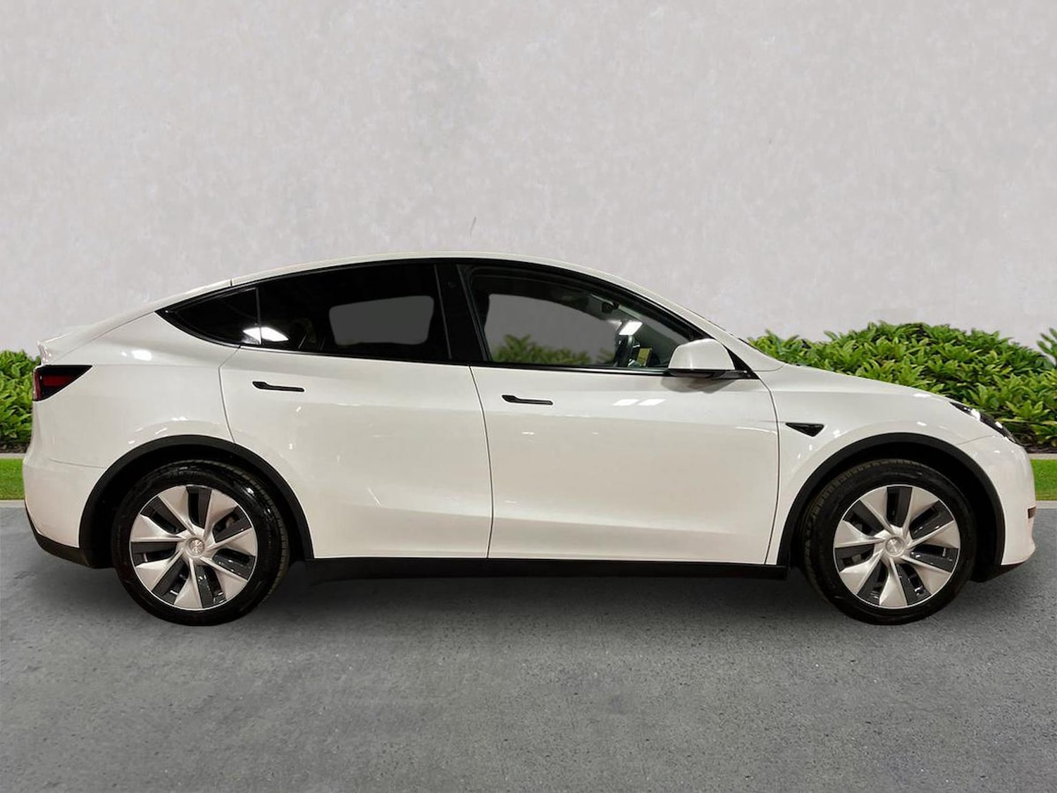 Used Tesla Model Y 2023 for sale - 78195845: Photo 5
