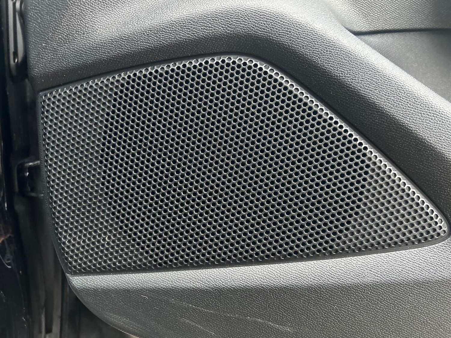 Used Vauxhall Mokka 2024 for sale - 76666189: Photo 31