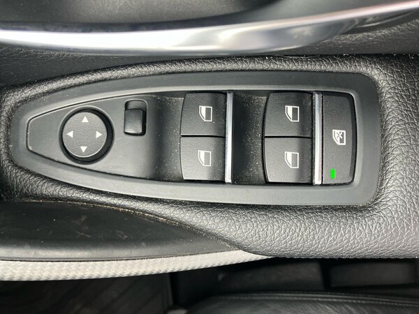 Used BMW 3 Series 2017 for sale - 76174246: Photo 21