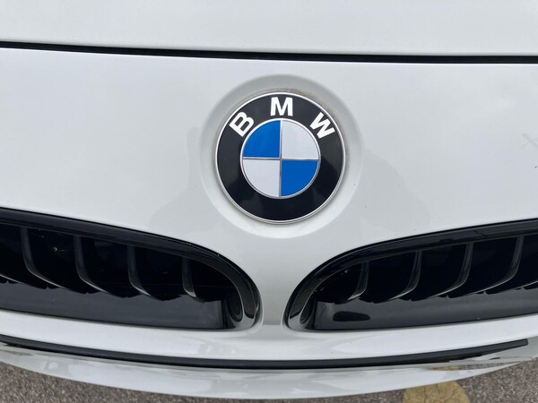Used BMW 3 Series 2017 for sale - 76174246: Photo 32
