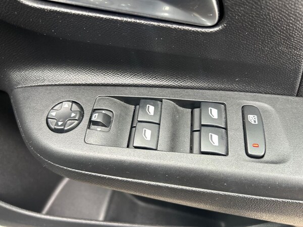 Used Vauxhall Corsa 2023 for sale - 76249387: Photo 19
