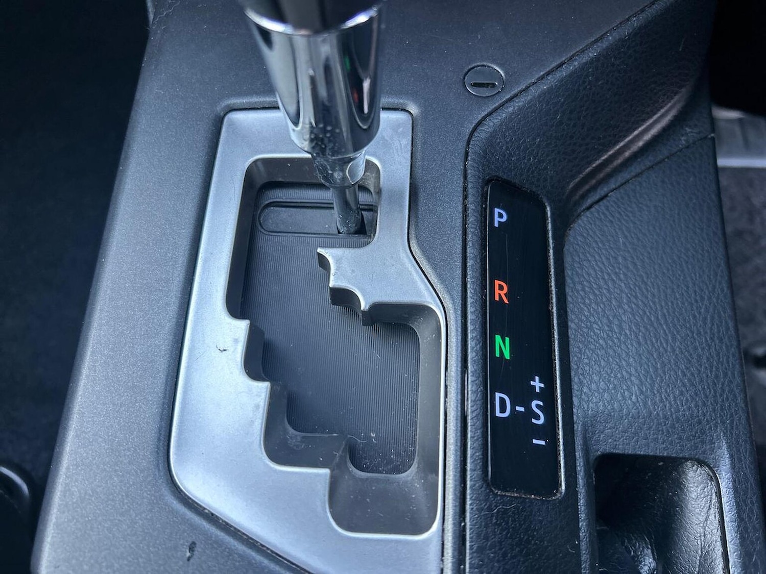 Used Toyota RAV4 2018 for sale - 76030336: Photo 31