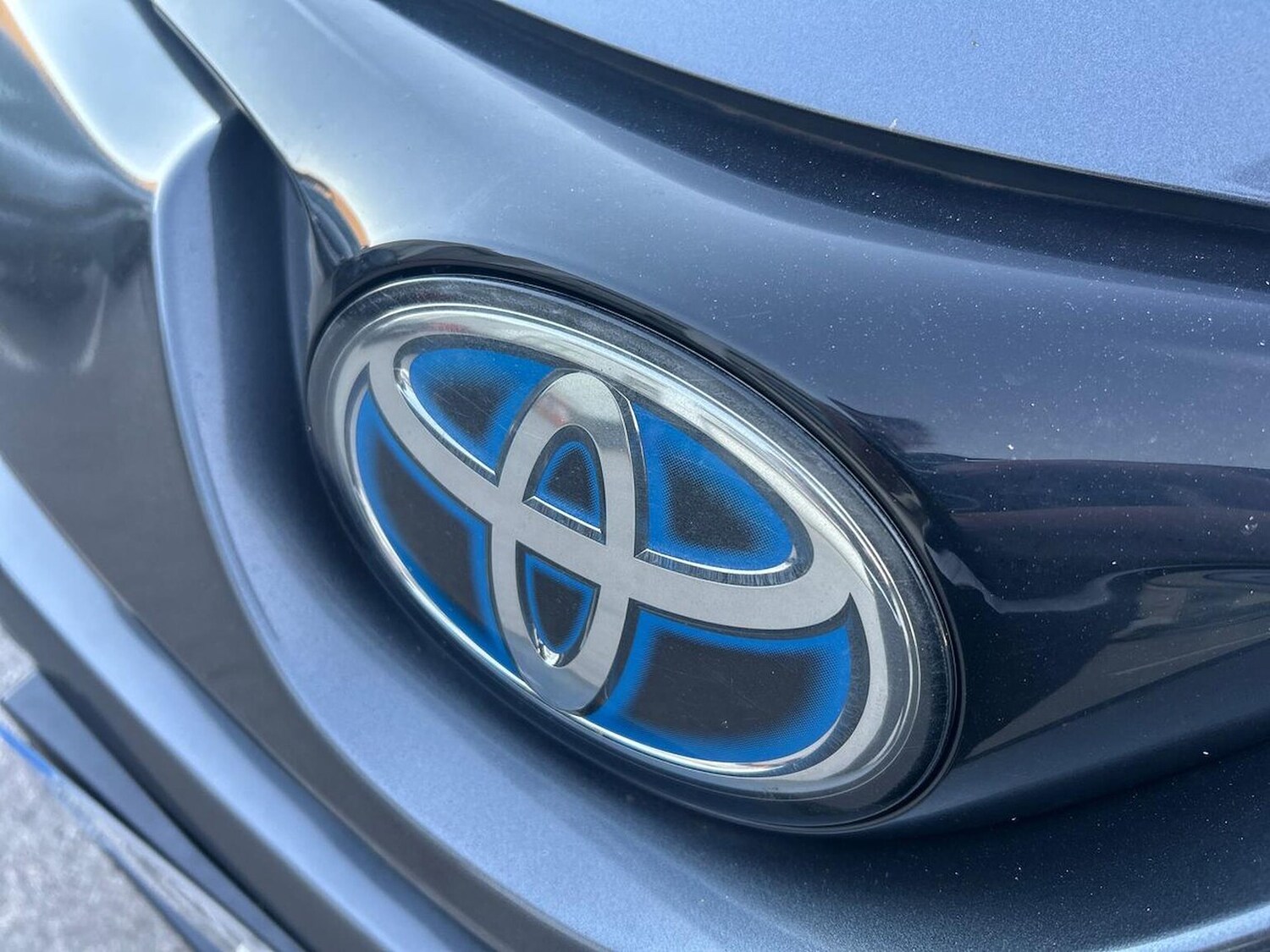 Used Toyota RAV4 2018 for sale - 76030336: Photo 33