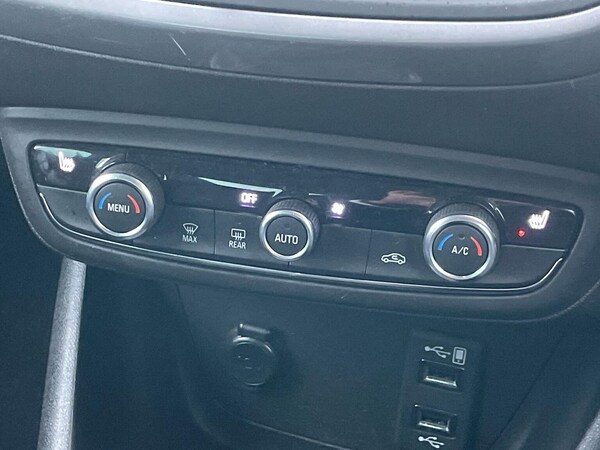 Used Vauxhall Crossland 2022 for sale - 76305423: Photo 12