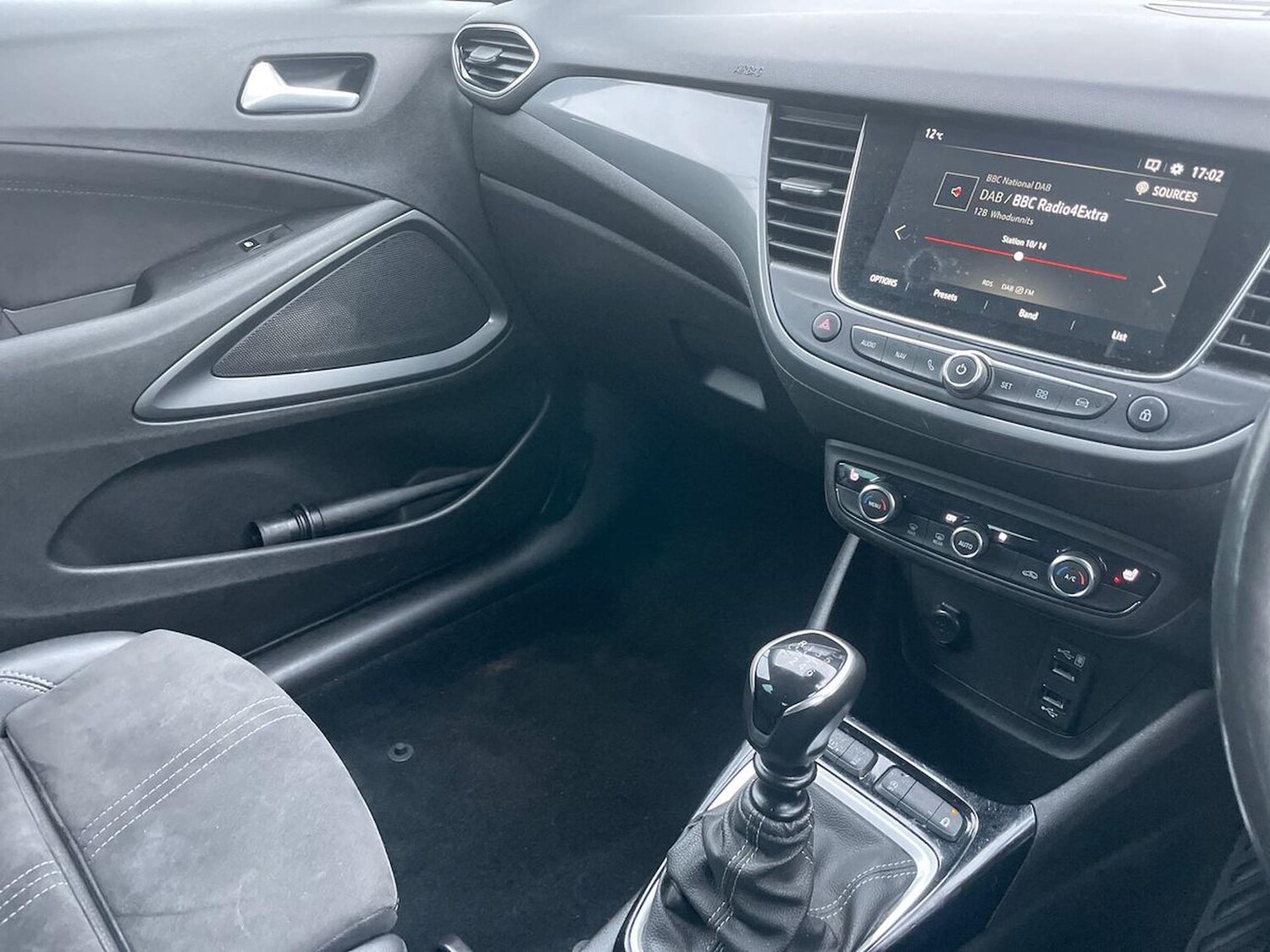 Used Vauxhall Crossland 2022 for sale - 76305423: Photo 13