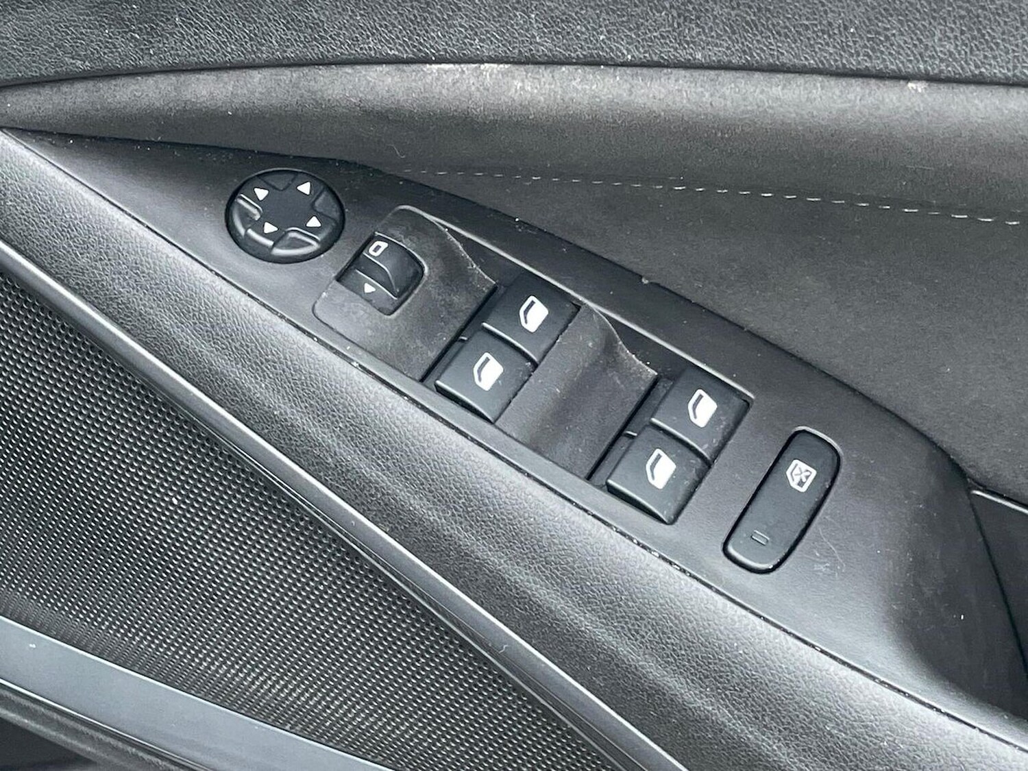 Used Vauxhall Crossland 2022 for sale - 76305423: Photo 21