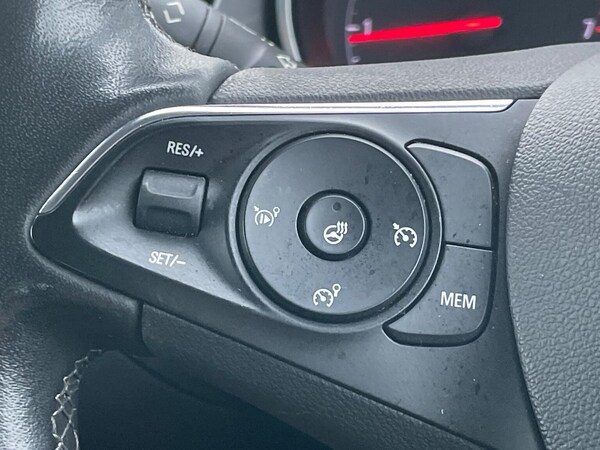 Used Vauxhall Crossland 2022 for sale - 76305423: Photo 26