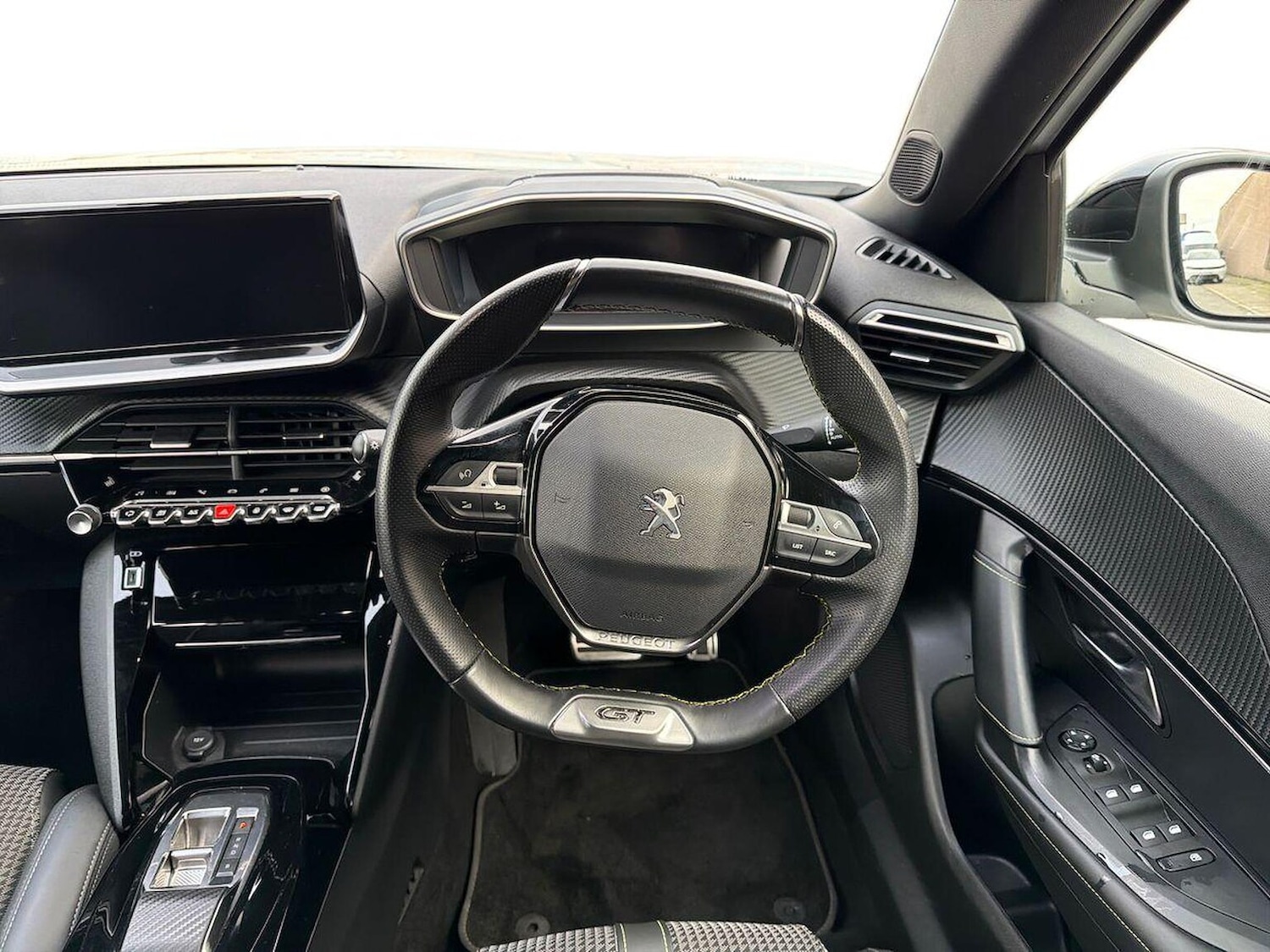 Used Peugeot 2008 2022 for sale - 76707512: Photo 9