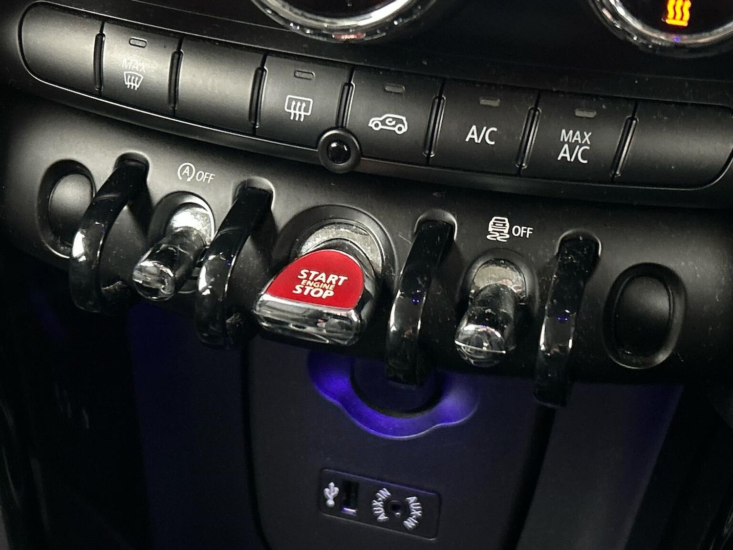 Used MINI Hatch 2017 for sale - 77065776: Photo 28