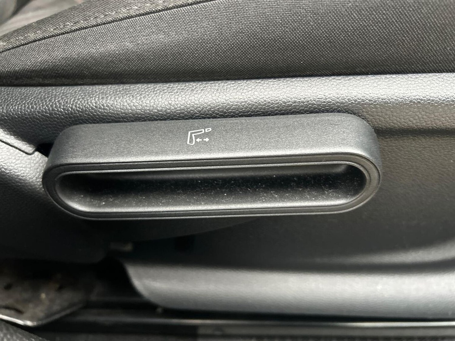 Used MINI Hatch 2017 for sale - 77065776: Photo 31