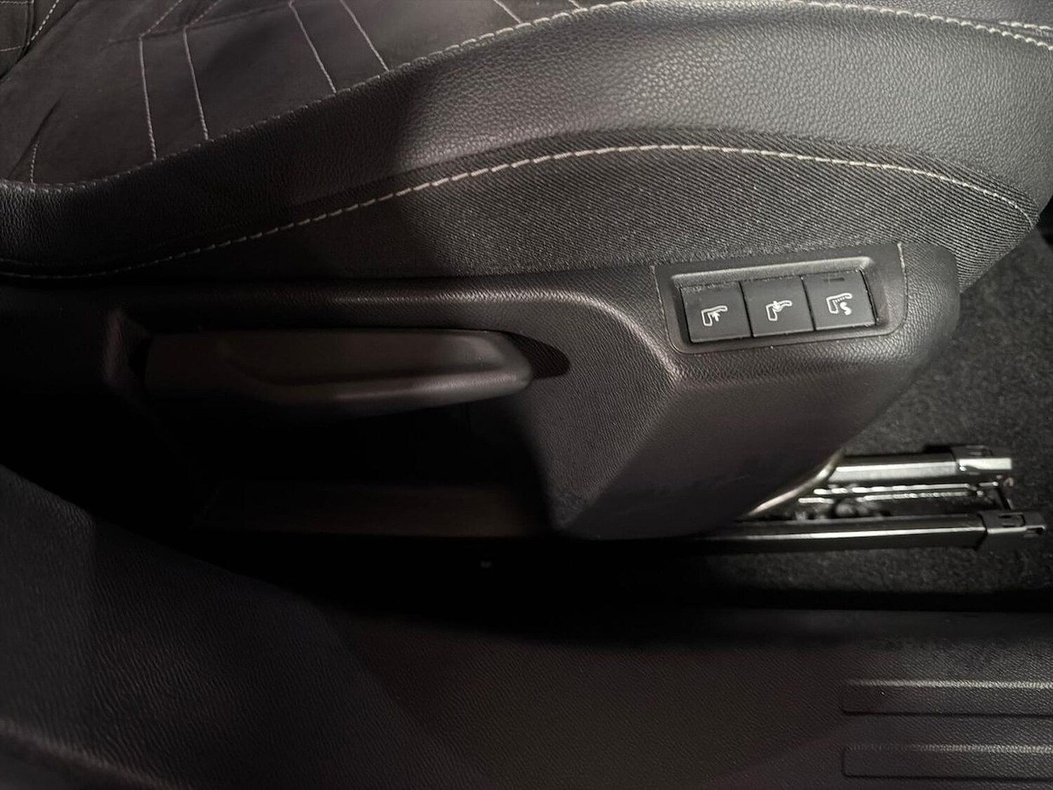 Used Vauxhall Mokka 2024 for sale - 77488811: Photo 28