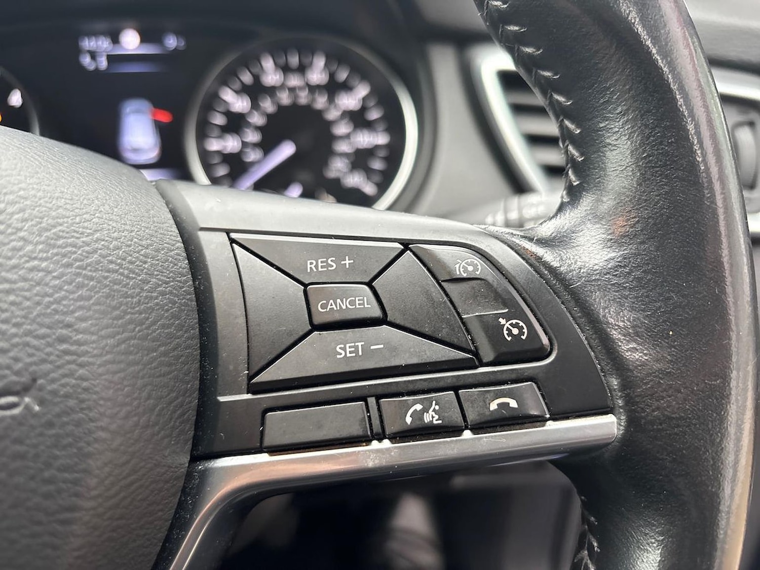 Used Nissan Qashqai 2017 for sale - 78135079: Photo 28