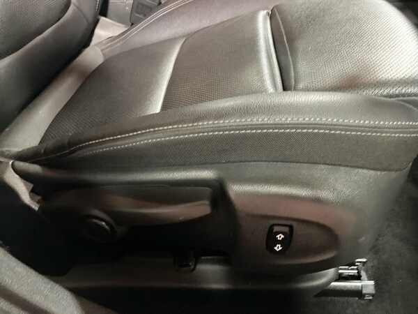 Used Vauxhall Astra 2019 for sale - 76257775: Photo 30