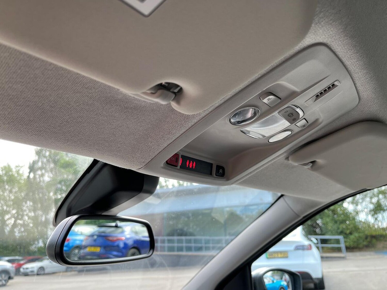 Used Citroen C4 Cactus 2020 for sale - 76477213: Photo 14