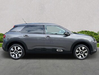 Used Citroen C4 Cactus 2020 for sale - 76477213: Photo