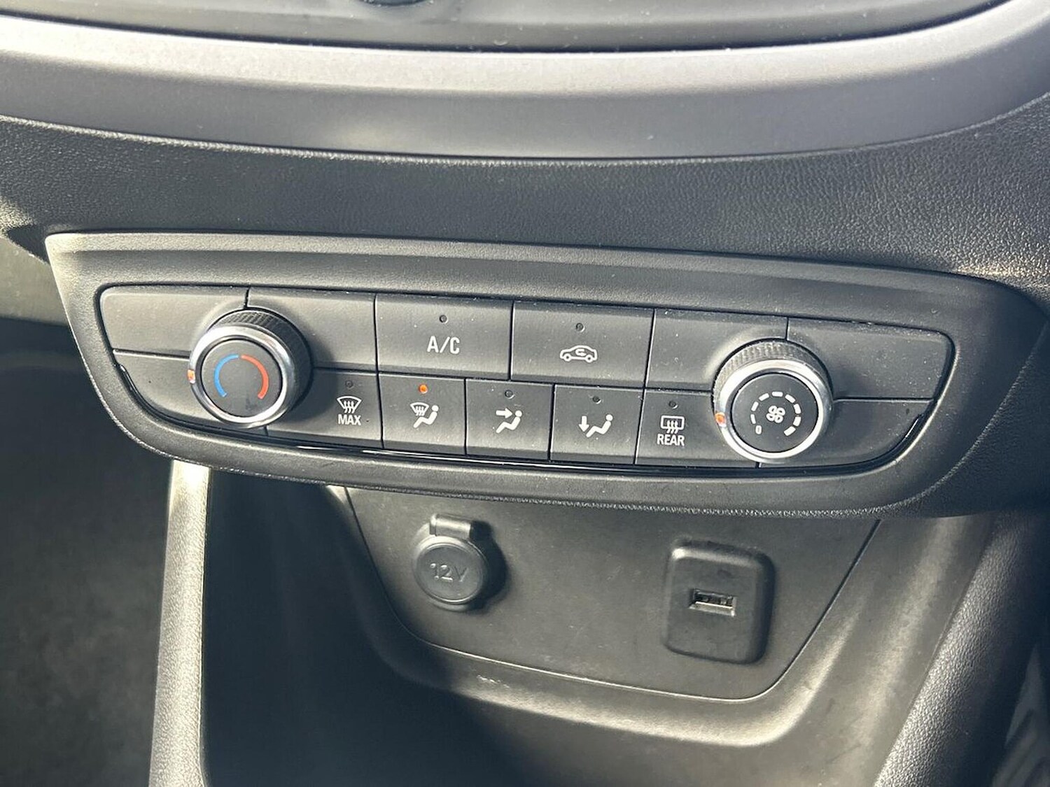 Used Vauxhall Crossland 2022 for sale - 78196492: Photo 14