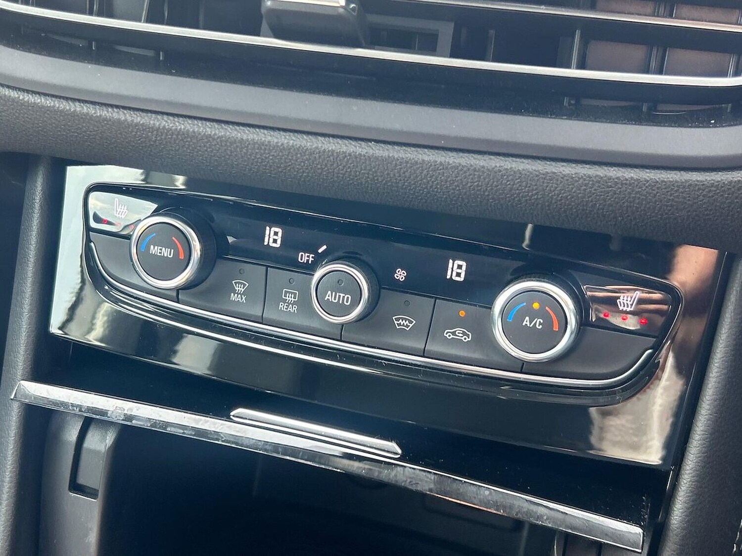 Used Vauxhall Grandland 2023 for sale - 78196368: Photo 14