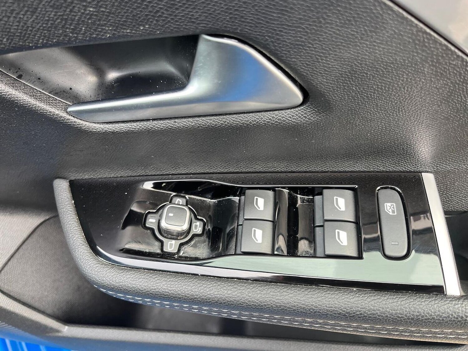 Used Vauxhall Astra 2023 for sale - 76091043: Photo 21