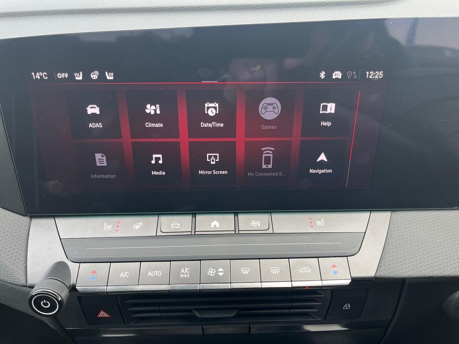 Used Vauxhall Astra 2023 for sale - 76091043: Photo 24