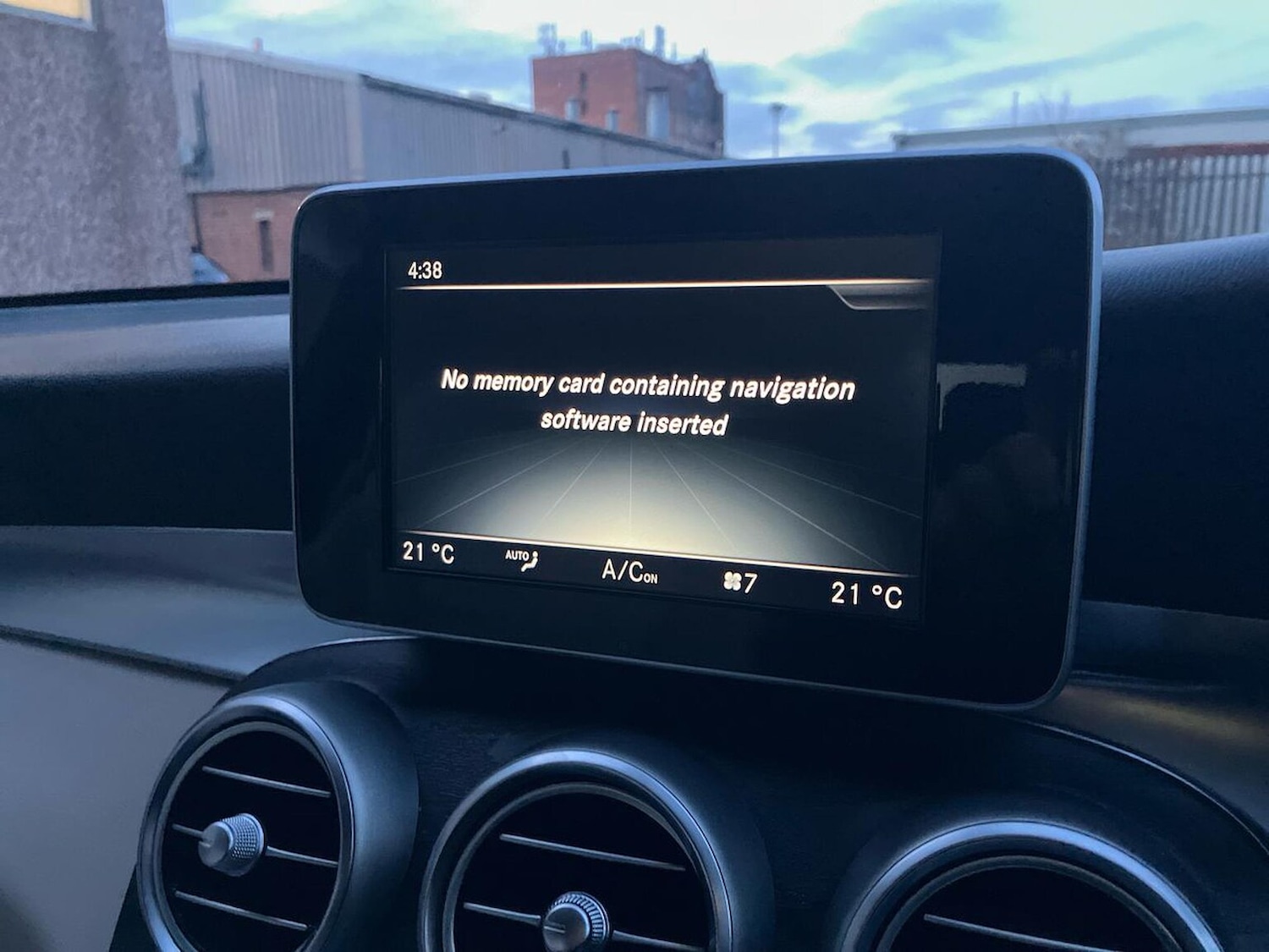 Used Mercedes-Benz GLC 2017 for sale - 77676327: Photo 24