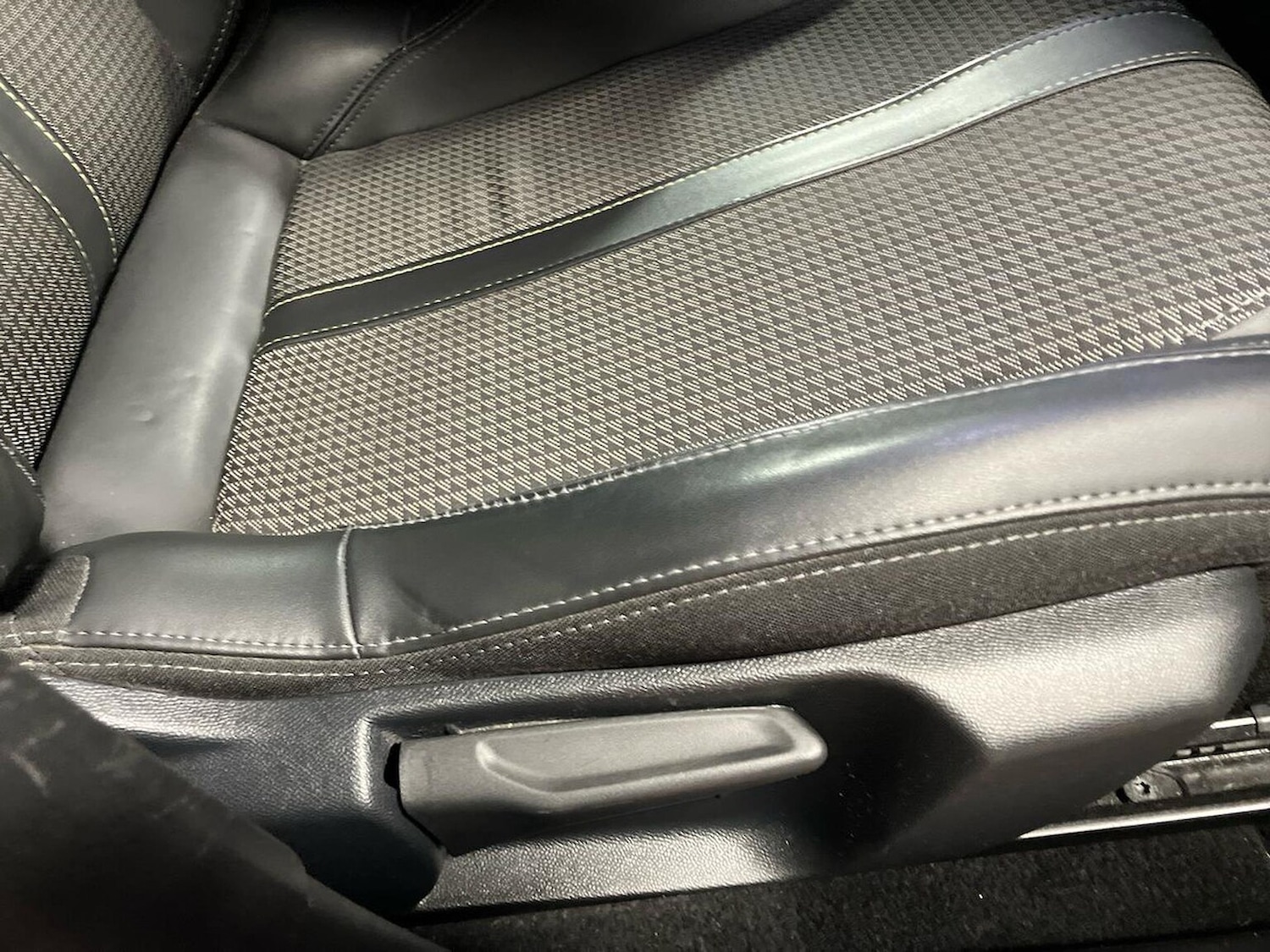 Used Peugeot 208 2023 for sale - 76785159: Photo 30