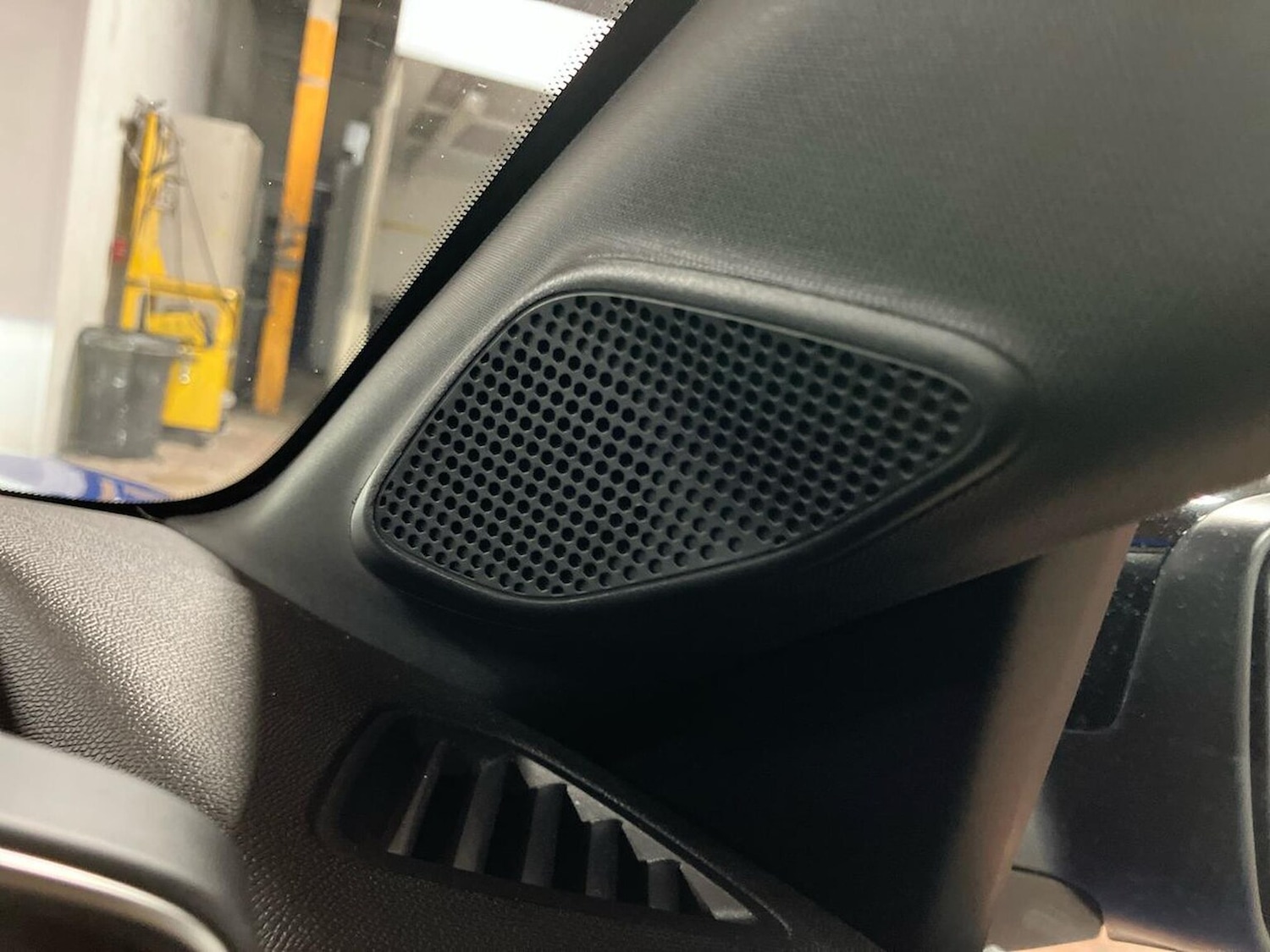 Used Peugeot 208 2023 for sale - 76785159: Photo 31