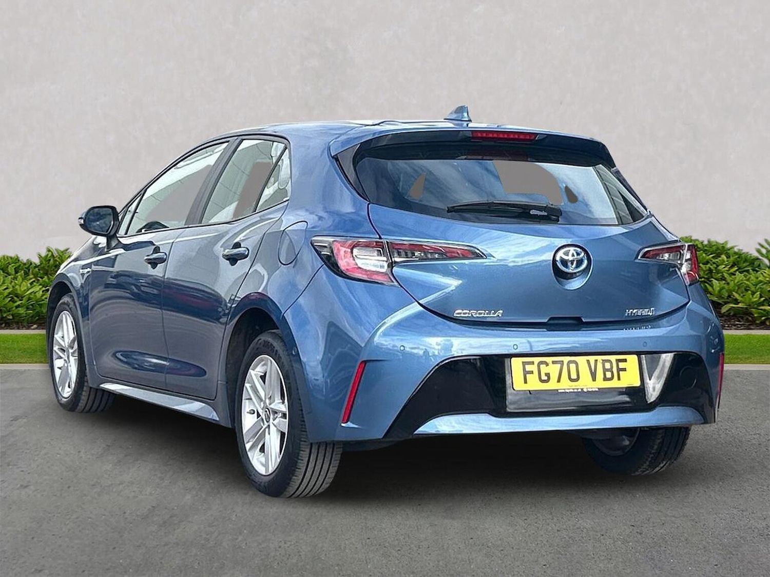 Used Toyota Corolla 2020 for sale - 76353606: Photo 2