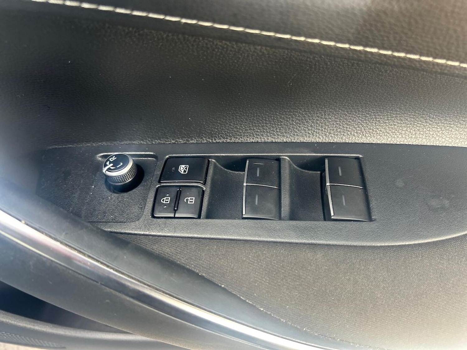 Used Toyota Corolla 2020 for sale - 76353606: Photo 21