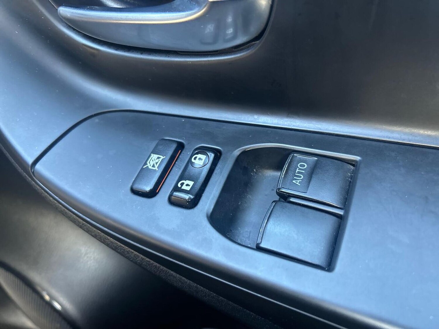 Used Toyota Yaris 2020 for sale - 76374339: Photo 21