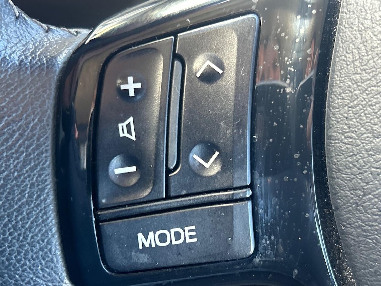 Used Toyota Yaris 2020 for sale - 76374339: Photo 26