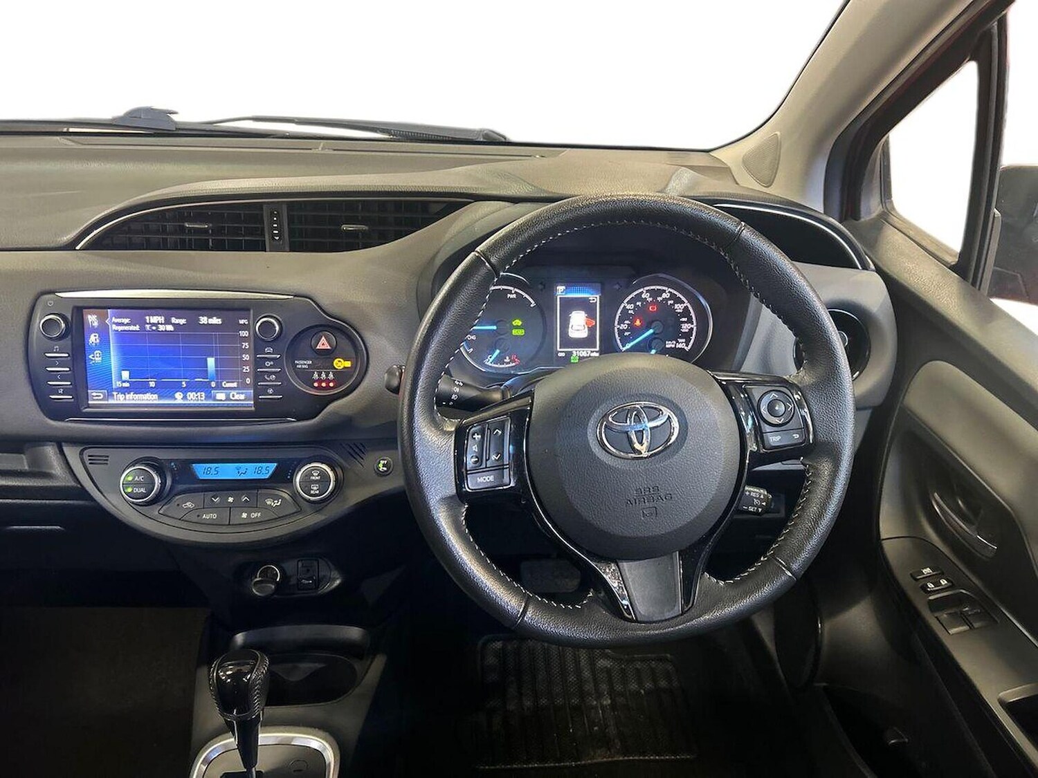 Used Toyota Yaris 2020 for sale - 76374339: Photo 9